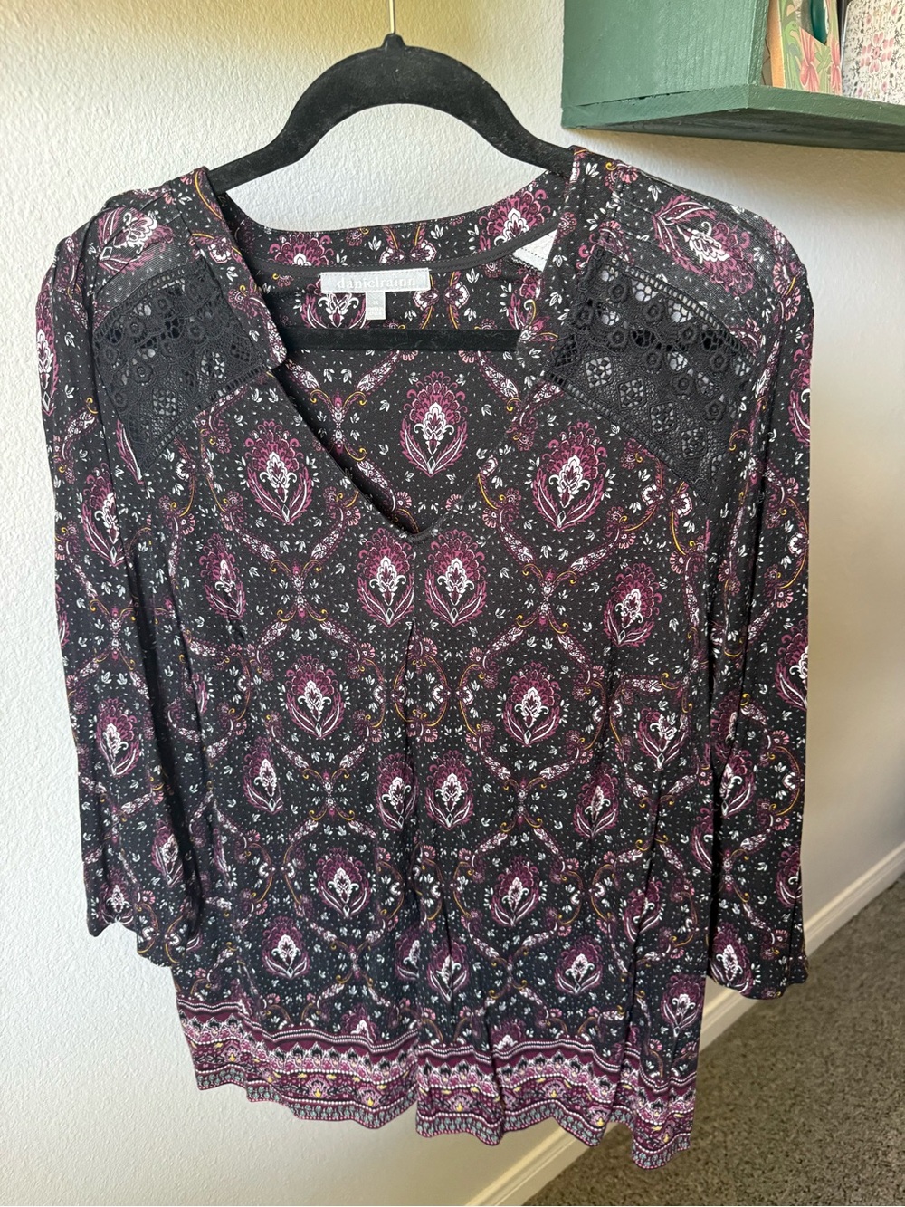 Daniel Rainn Black and Plum Paisley V-Neck Tunic